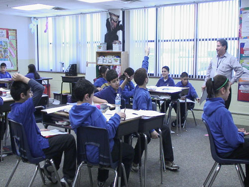 A fifth grade Arabic class at Star International.